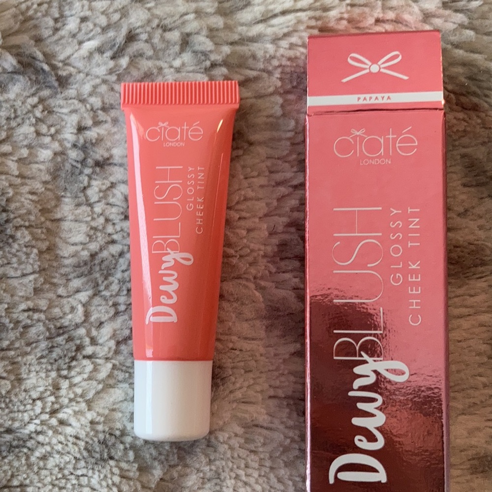 Ciate Dewy Blush Glossy Cheek Tint Shade Papaya - Picture 5 of 6